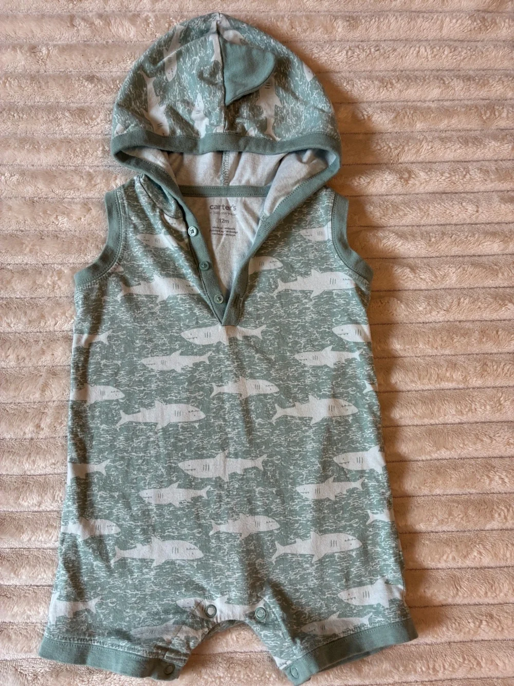 🦈 Carter’s 12M Shark Hooded Romper 🌊
